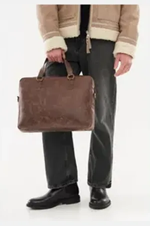 Bolongaro Laptoptasche DIETER BAG BROWN, Tragegriff, Verstellbare Schulterriemen, Hauptfach mit Reißverschluss braun