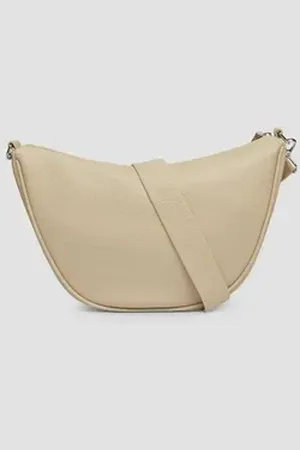 QS by s.Oliver Tragetasche Halfmoon Bag aus Lederimitat beige