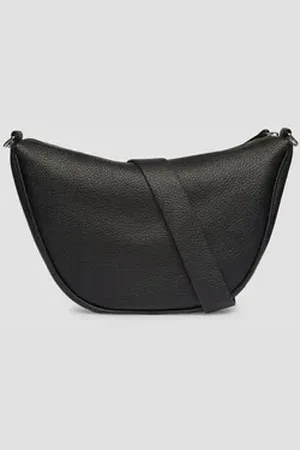 QS by s.Oliver Tragetasche Halfmoon Bag aus Lederimitat schwarz