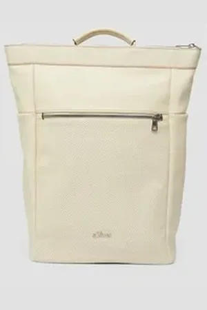 QS by s.Oliver Tragetasche Geräumiger Rucksack mit gepolstertem Laptop-Fach umd Logo-Detail, Logo beige