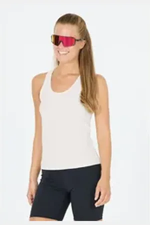 Endurance Tanktop Nan in schnelltrocknender und dehnbarer Qualität weiß 40