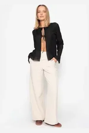 SASSYCLASSY Langarmbluse Feminine Bluse Damen mit Rüschen und Schleifen Luftige Damenbluse langarm aus Baumwolle zum Binden Beige Rosa Schwarz schwarz S
