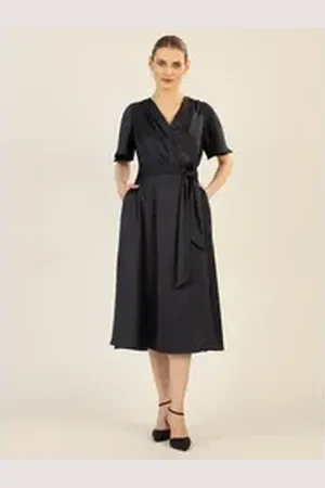 Apart Midikleid us mattschimmerndem Satin blau 40