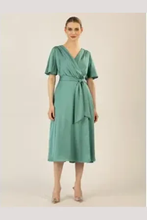 Apart Midikleid us mattschimmerndem Satin grün 34