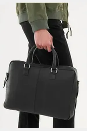 Bolongaro Laptoptasche BRUNO BAG, Tragegriff oben, Verstellbare Träger, Hauptfach mit Reißverschluss schwarz