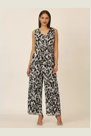 Apart Jumpsuit aus weichem Chiffon mit Allover-Print schwarz 46