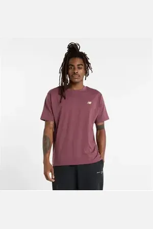 New Balance T-Shirt SPORT ESSENTIALS LOGO T-SHIRT mit Label lila M
