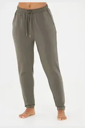 Athlecia Sweathose Jacey aus weichem Modalmix grün 42