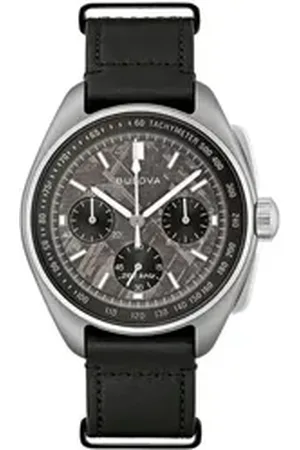 BULOVA Chronograph Lunar Pilot 96A312, Armbanduhr, Quarzuhr, Herrenuhr, Lederarmband, Saphirglas schwarz