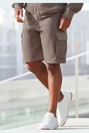 AUTHENTIC LE JOGGER Sweatshorts Cargotaschen mit Webdetails braun L (52/54)