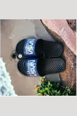 Nasa Badeschuhe / Badeschlappen "" mit Logoschriftzug Badeschuh schwarz 29-30 EU