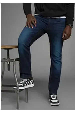 ARIZONA Stretch-Jeans gerade Beinform, niedrige Leibhöhe, mit Gürtelschlaufen blau 31