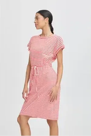 B YOUNG Midikleid BYPANDINNA Lässiges gestreiftes Kleid rot S