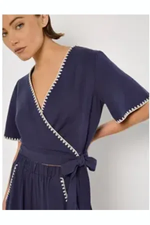 Apricot Wickelshirt Wickeltop aus Leinenmischung, mit besticktem Saum blau L (40)