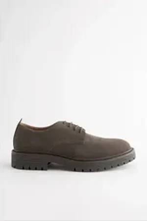 Next Derby-Schnürschuh mit Stollensohle Schnürschuh (1-tlg) braun 43 EU