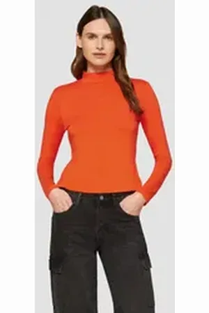 QS by s.Oliver Langarmshirt Schmal geschnittenes Langarmshirt aus Viskosemix 34