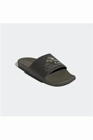 adidas Sportswear COMFORT ADILETTE Badesandale grün 42 EU