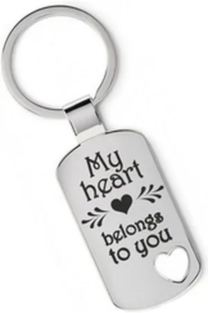 Lieblingsmensch Schlüsselanhänger My heart belongs to you - ein tolles Geschenk &Glücksbringer (zeitlos, liebevoll), Robuste und filigrane Lasergravur