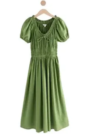 Next Midikleid Sommerliches Seersucker-Midikleid mit Puffärmeln (1-tlg) grün 84 (GB: 14 Tall)