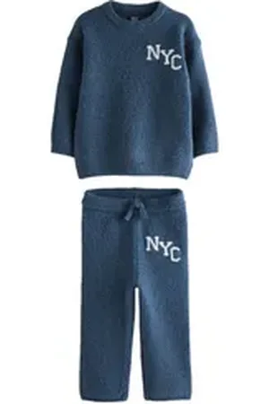 Next Sweatanzug Gestrickter Jogginganzug NYC College-Look (2-tlg) blau 110-116 (5-6 J,)