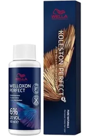 Wella Professionals Haarfarbe Koleston Perfect Pure Naturals + Welloxon Perfect 6% 60 ml