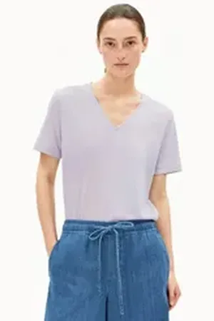 Armedangels T-Shirt LUALAA V-NECK Damen T-Shirt aus Bio-Baumwolle (1-tlg) T-Shirt aus Bio-Baumwolle lila S