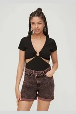 QS by s.Oliver Jeansshorts Jeans-Shorts Mom / Relaxed Fit / High Rise / Straight Leg Waschung 34