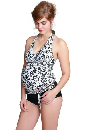 Petit Amour Umstandstankini Black&White ohne/ mit Bügel B/C/D/E Cup Umstandsbademode schwanger (Set, 2-St., Neckholdertop und Hotpants Bkinihose), mit Bikinihose im Hotpantsstyle - Verkäufer: GmbH hamburg