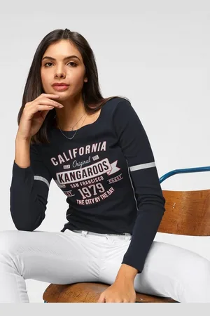 KangaROOS Langarmshirt Langarm, sehr figurbetont, bedruckt und mit Stickerei