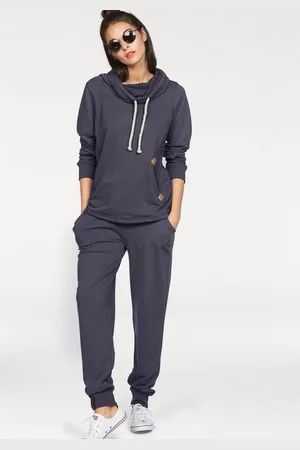 Ocean Jogginganzug Essentials Joggingsuit (Set, 2-tlg), mit Lederimitat-Details
