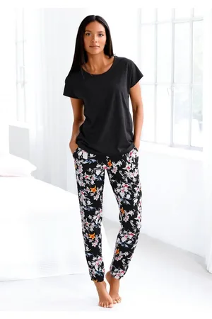 QS by s.Oliver Pyjama (2 tlg) mit Blumenmuster