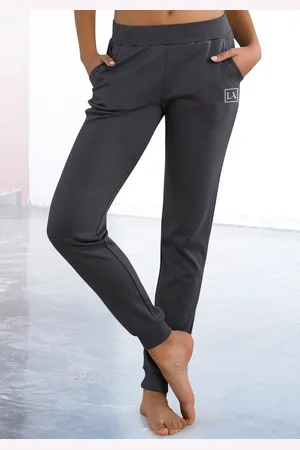 Lascana Jogginghose in schmaler Form mit Bündchen