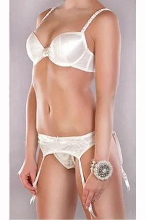 familytrends Set: Push-up-BH (mit String) in ausgefallenem Design