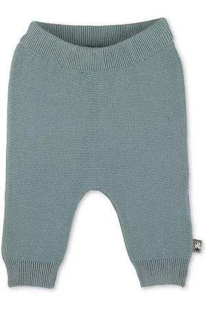 Sterntaler Latzhose GOTS Strick-Hose (1-tlg) Baby Strickhose - Nachhaltige Strick-Hose aus Baumwolle (Bio) in 3 Farben - Baby Strick Latzhose, Trageangenehme Babyhose mit Motiv "Stern" - Strickhose Mädchen mit eingesticktem Stern - Verkäufer: Sterntal