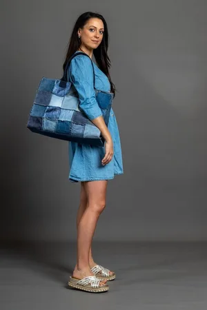 Alessandro Schultertasche Patchwork, aus Leder und Jeansstoff