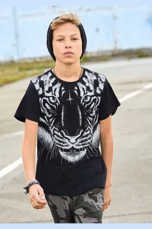 Kidsworld T-Shirt Mit großem Druck: WHITE TIGER Kurzarm, Basic-Passform, bedruckt, Rundhalsausschnitt