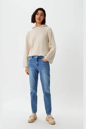 Comma, Stoffhose Regular Fit: Slim leg-Denim mit Wascheffekt Label-Patch - Verkäufer: s.Oliver