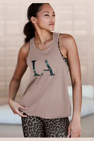 Lascana Funktionsshirt mit Cut out im Rücken