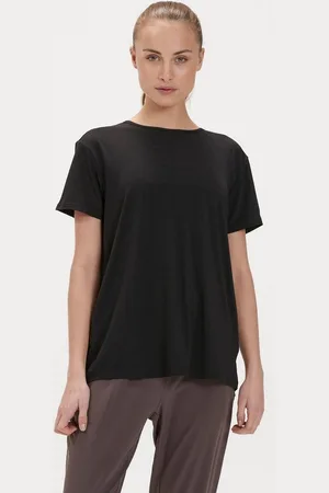 Athlecia Funktionsshirt LIZZY (1-tlg) mit QUICK DRY-Technologie