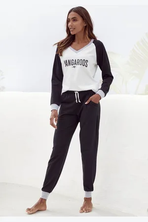 KangaROOS Pyjama (2 tlg) mit kontrastfarbenen Raglanärmeln