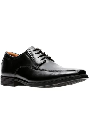 Clarks Tilden Walk Schnürschuh Freizeitschuh, Halbschuh, Schnürschuh mit modischer Ziernaht