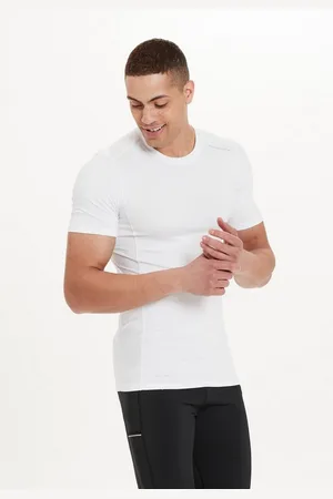 Endurance Funktionsshirt Power (1-tlg) mit luftigen Mesh-Einsätzen