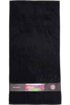 FC BAYERN Armband FCB Duschtuch Allianz Arena 70 x 140 - Verkäufer: Barnstorfer Mode- & Sporthaus