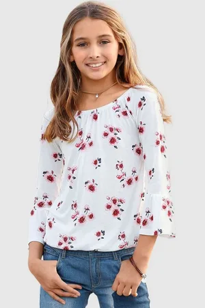 Kidsworld Carmenshirt Viskose-Shirt weite Passform, mit Blumenmuster und Aufdruck, Carmenausschnitt