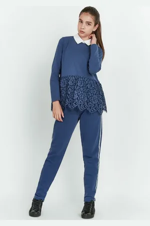 Gulliver Langarmshirt mit Saum aus Spitze