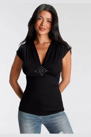 melrose T-Shirt sehr figurbetonter Schnitt, tiefer V-Ausschnitt