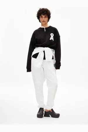 Armedangels Sweatshirt SASHAA ICONIC CAPSULE Unisex (1-tlg., Relaxed Fit) Relaxed Fit aus Bio-Baumwoll Mix - Verkäufer: