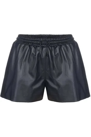 Belstaff Shorts Shorts - Verkäufer: FASHIONESTA
