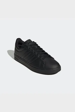 adidas GRAND COURT CLOUDFOAM COMFORT Sneaker Design auf den Spuren des adidas Superstar
