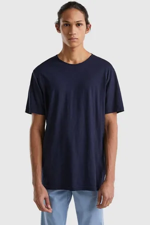 Benetton T-Shirt in gerader Basic-Form